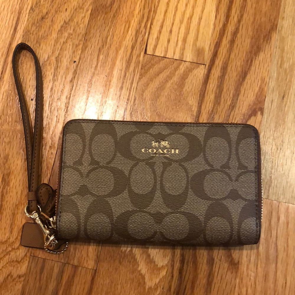 Never Used Coach Signature Canvas Wallet